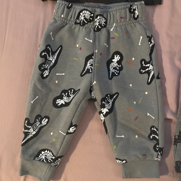 Halloween Outfits 12M Cat & Jack - Picture 4 of 11